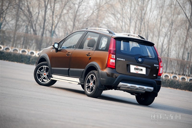 2013款 1.8T 尊貴型