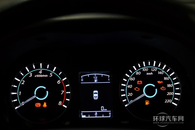 2013款 1.8T 尊享型