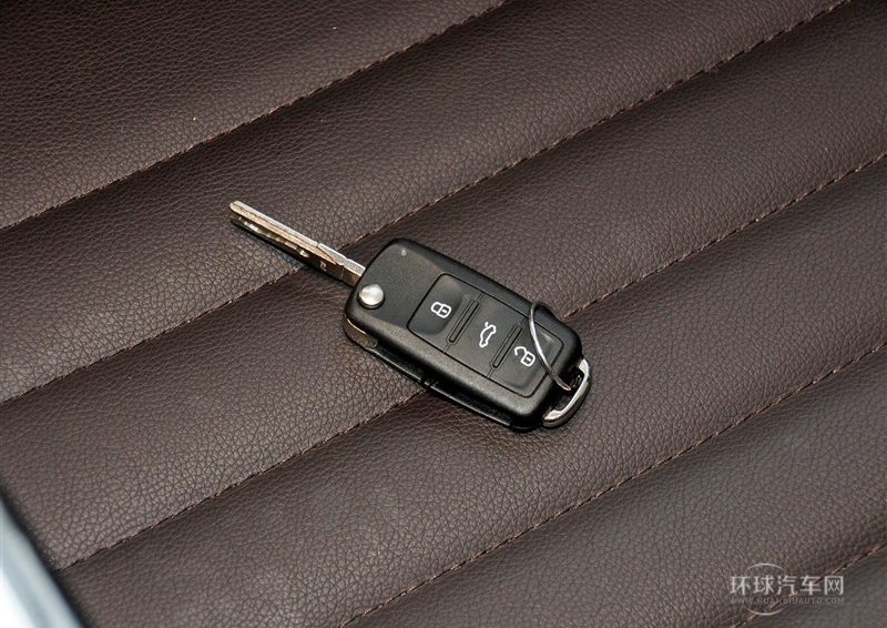 2013款 2.0TSI 標配型 歐V