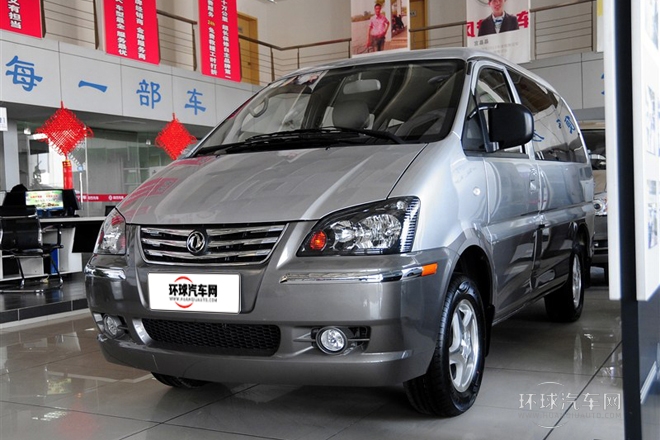 2014款 M3 1.6L 7座豪華型