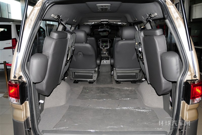 2014款 M5 Q3 2.0L 7座短軸豪華型