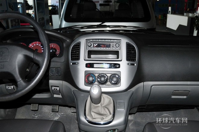 2014款 M5 Q3 2.0L 7座短軸豪華型