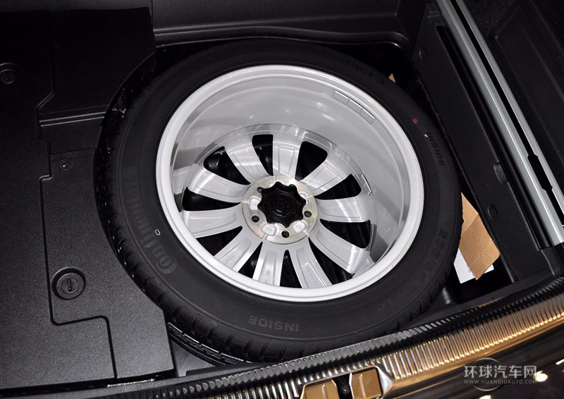 2012款 旅行版 2.0TSI 豪華型