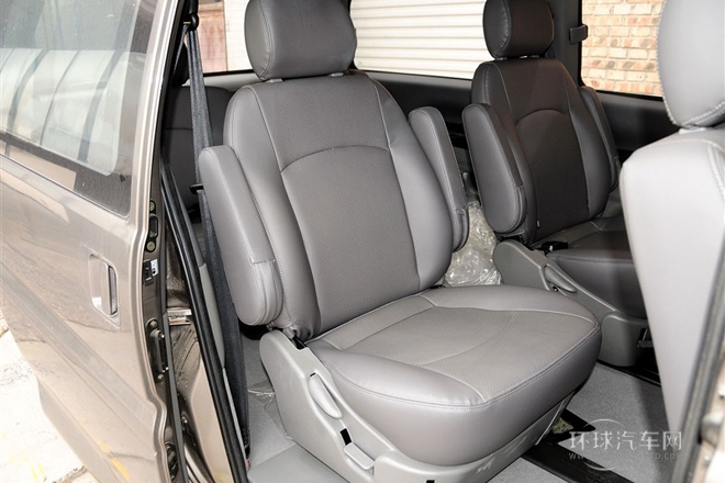 2014款 M5 Q3 2.0L 7座長軸豪華型