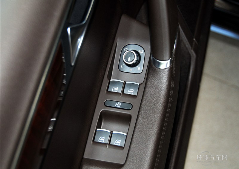 2012款 旅行版 2.0TSI 舒適型