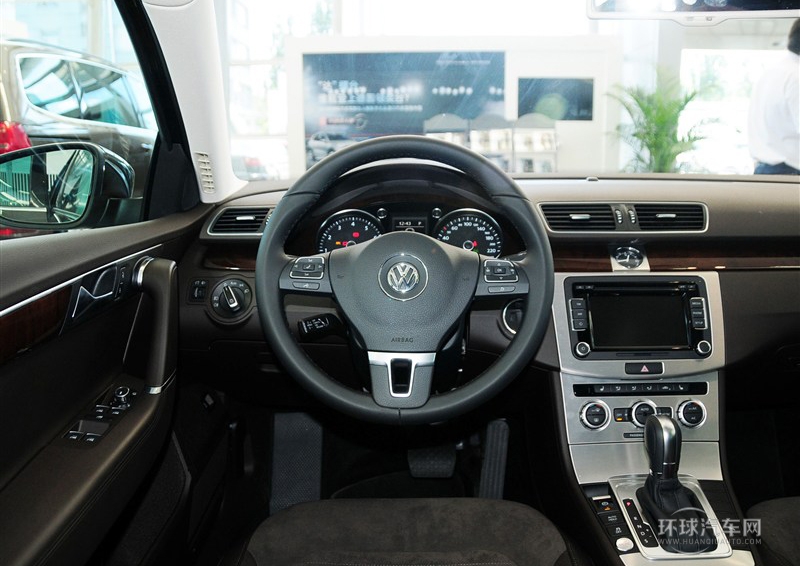 2012款 旅行版 2.0TSI 舒適型