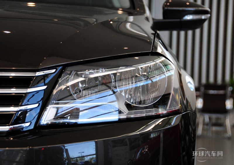 2012款 旅行版 2.0TSI 舒適型