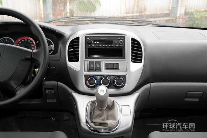 2014款 M5 Q7 2.0L 7座長(zhǎng)軸舒適型