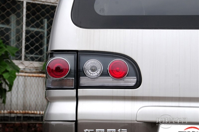 2014款 M5 Q7 2.0L 7座長軸舒適型