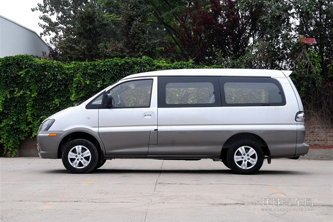 2014款 V3 1.5L 7座標(biāo)準(zhǔn)型II