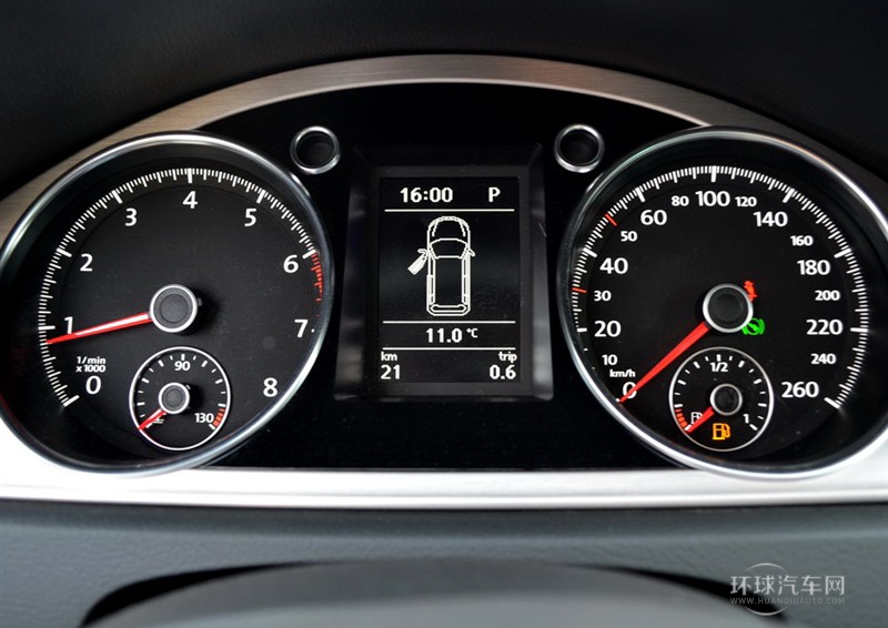 2012款 旅行版 2.0TSI 四驅舒適型