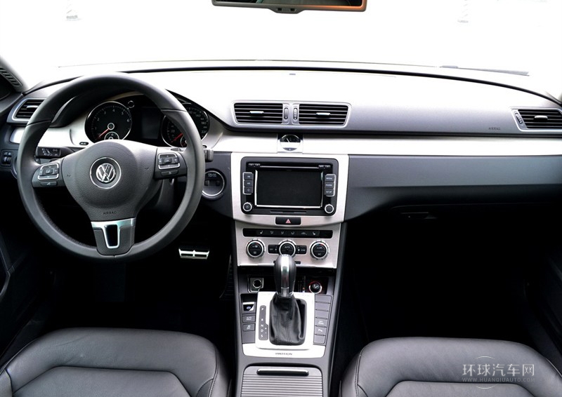 2012款 旅行版 2.0TSI 四驅舒適型