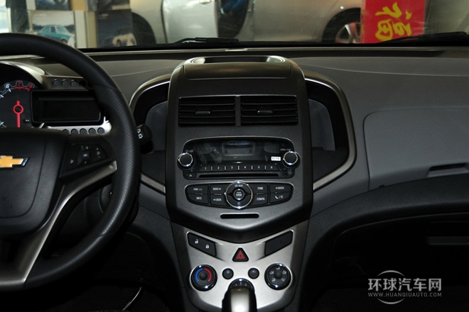 2011款 兩廂 1.4L AT SE