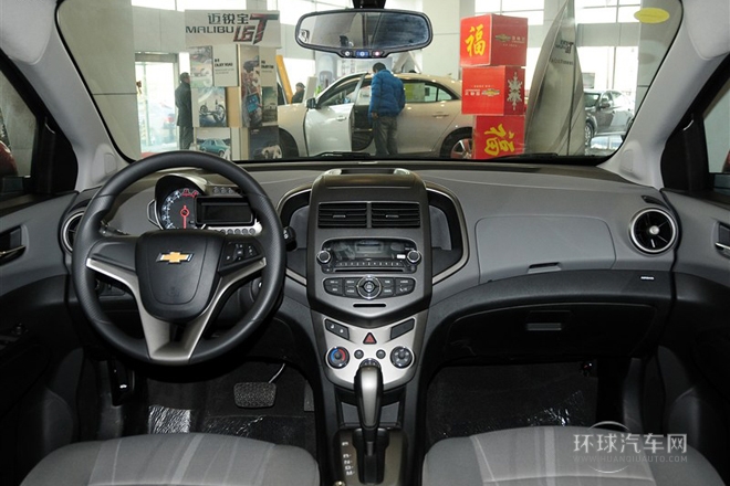 2011款 兩廂 1.4L AT SE