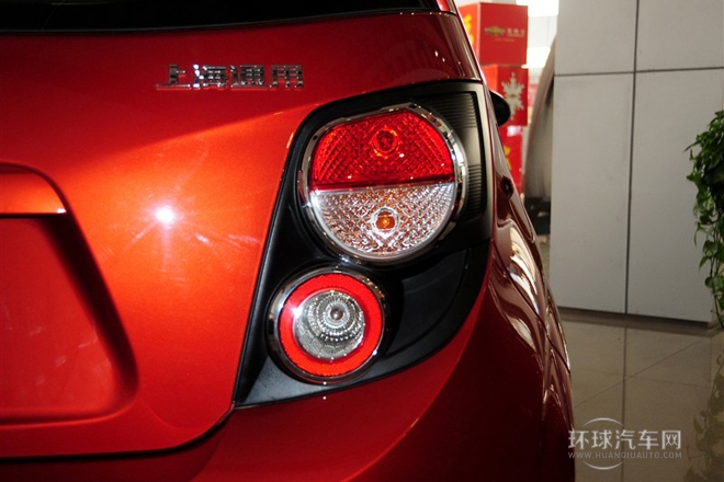 2011款 兩廂 1.4L AT SE