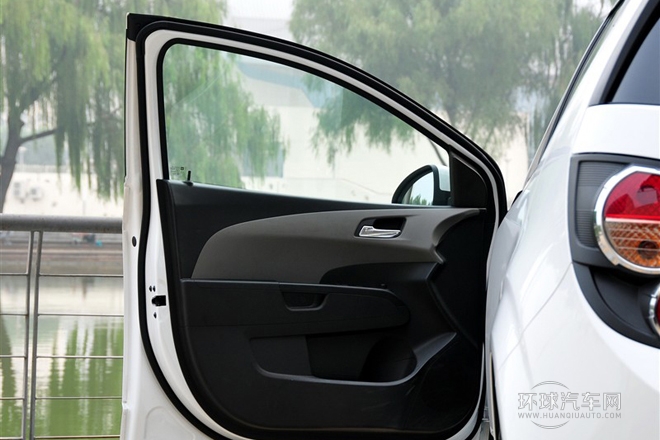 2011款 兩廂 1.4L MT SE