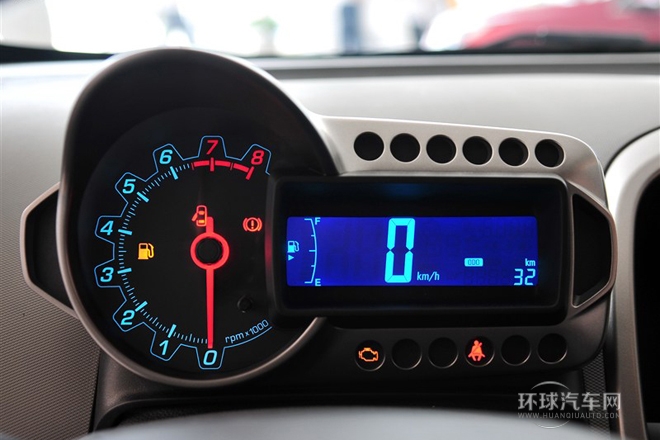 2011款 兩廂 1.4L MT SL