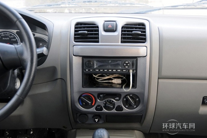 2010款 2.4T柴油標準型4D25