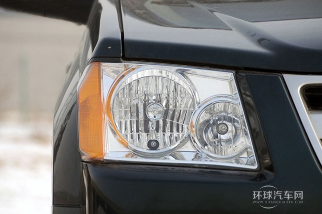 2010款 2.4T柴油標準型4D25