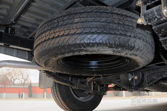 2012款 2.8T兩驅柴油版中軸