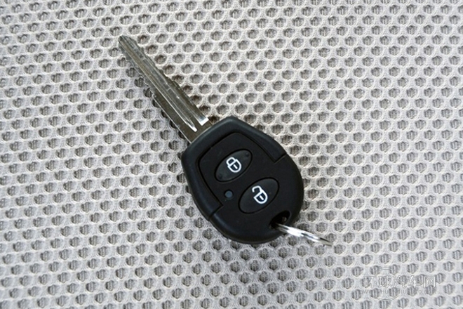 2012款 2.8T兩驅柴油版中軸