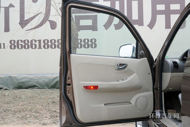 2012款 2.8T兩驅柴油版中軸