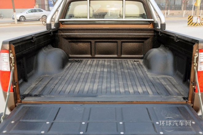 2012款 2.8T兩驅(qū)柴油版中軸