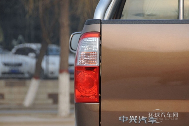 2012款 2.8T兩驅(qū)柴油版中軸