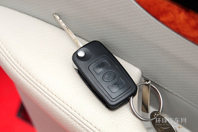 2013款 2.2L兩驅汽油精英版中軸