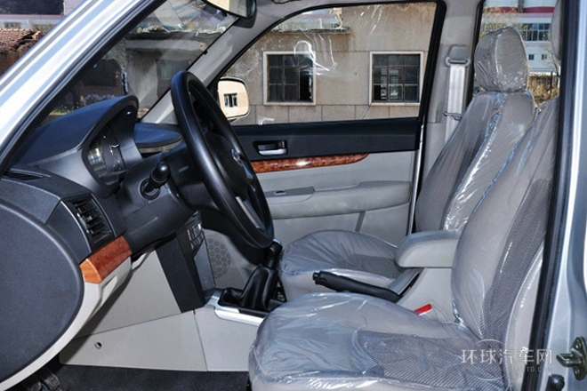 2013款 2.8T兩驅柴油精英版中雙