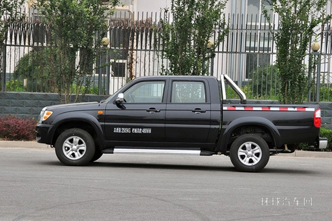 2014款 2.8T兩驅柴油VP泵實用型中雙