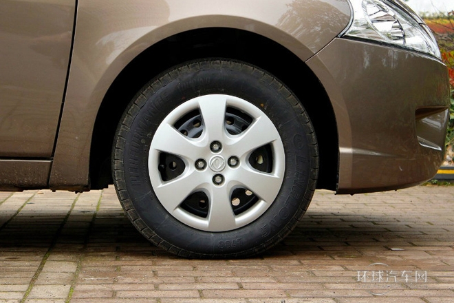 2014款 XL 1.5L 手動舒適型 國IV