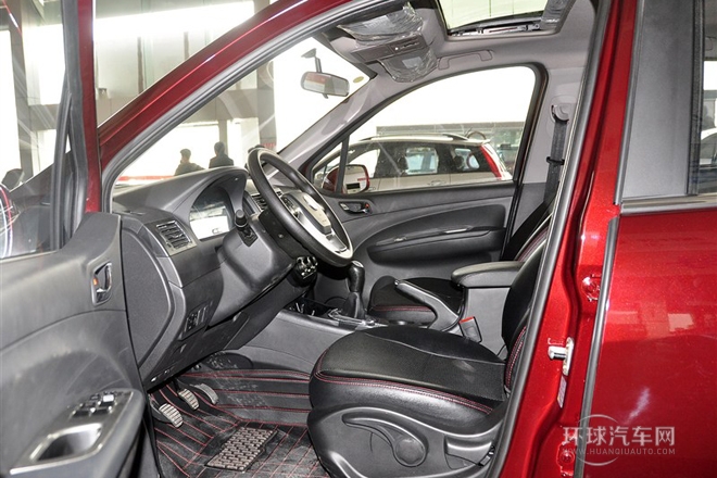 2013款 1.6L 尊貴型