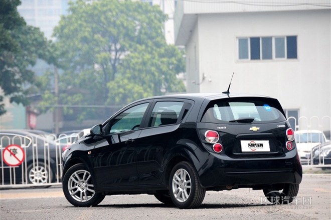 2011款 兩廂 1.6L MT SX