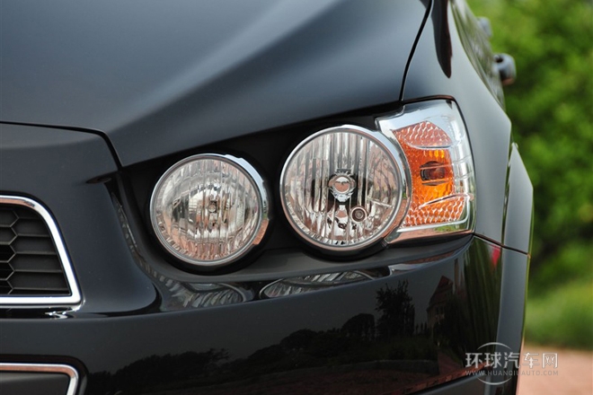 2011款 三廂 1.4L AT SE