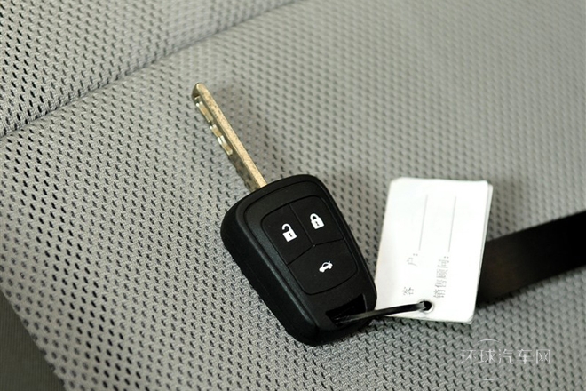 2011款 三廂 1.4L AT SL