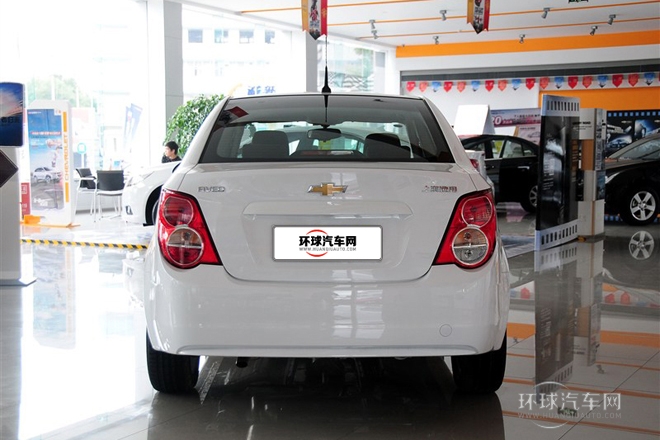 2013款 三廂 1.6L AT SX 風尚影音版