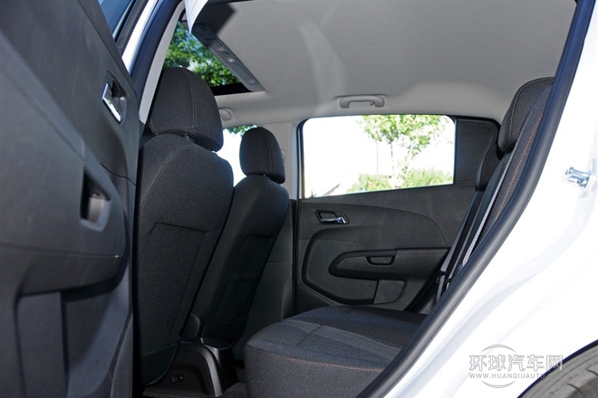 2014款 兩廂 1.6SX AT 風(fēng)尚版