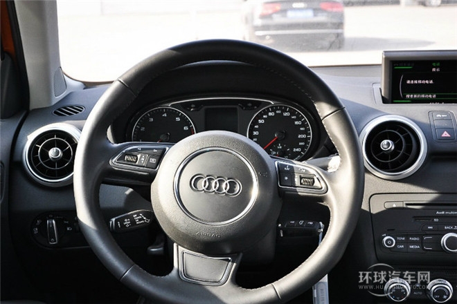 2014款 30 TFSI 豪華型