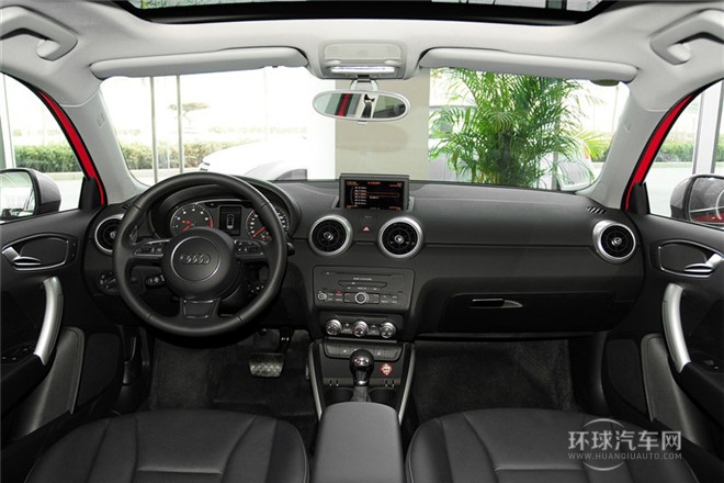 2014款 30 TFSI 舒適型