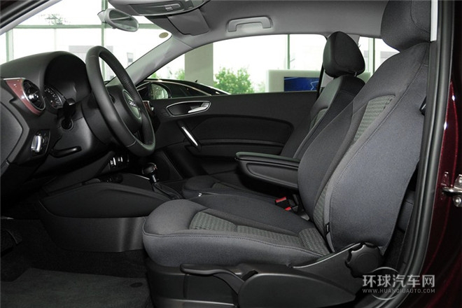 2014款 30 TFSI 技術型