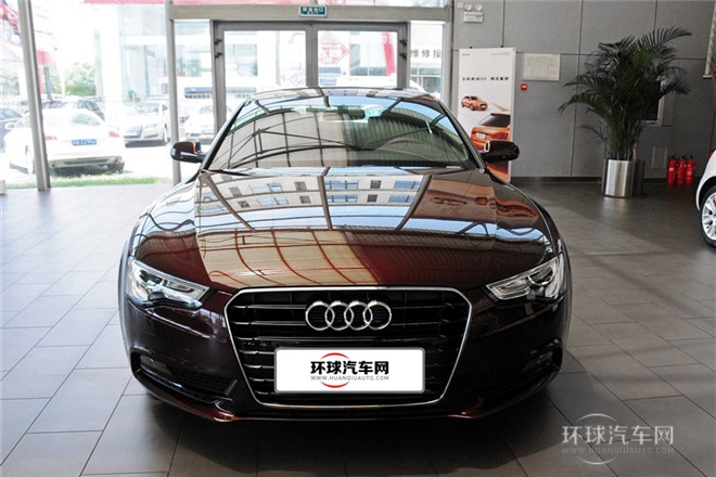 2013款 Sportback 40 TFSI風(fēng)尚版