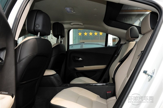 2012款 標(biāo)準(zhǔn)型