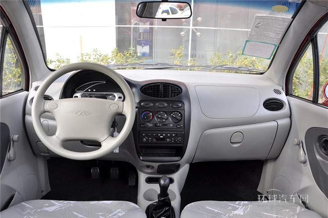 2012款 夢想版 0.8L 手動夢想型