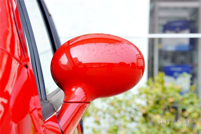 2012款 夢想版 0.8L 手動夢想型