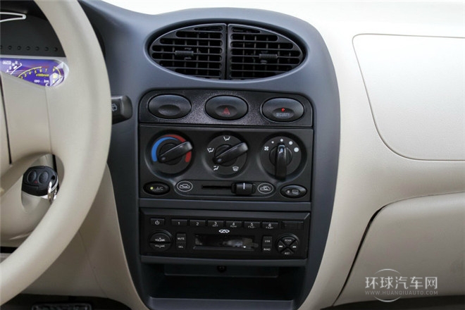 2012款 時(shí)尚版 1.0L AMT愛(ài)尚型