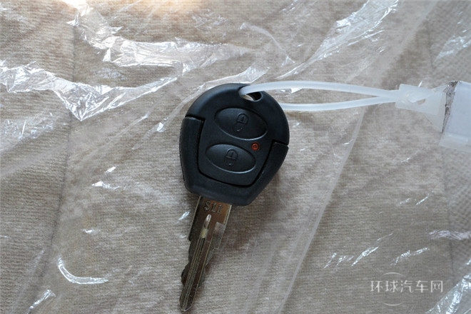 2012款 時尚版 1.0L AMT啟航型