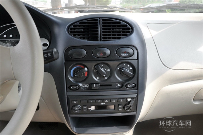 2012款 時尚版 1.0L AMT啟航型