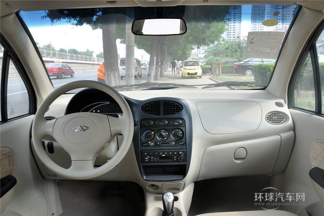 2012款 時尚版 1.0L AMT啟航型