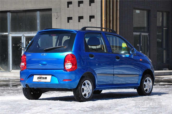 2012款 運(yùn)動版 1.0L 手動愛尚型